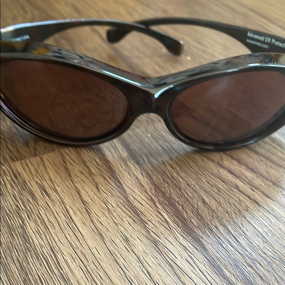 Solar Shield Sunglasses Brown Tortoise Shell Pattern, Advanced UV Protection